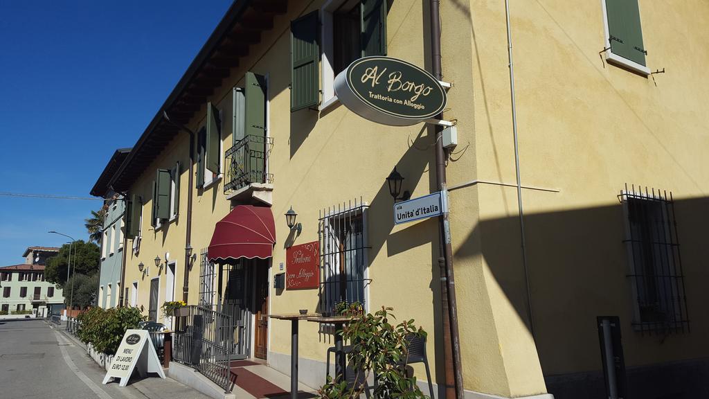 Al Borgo Alloggi Desenzano del Garda Exteriör bild